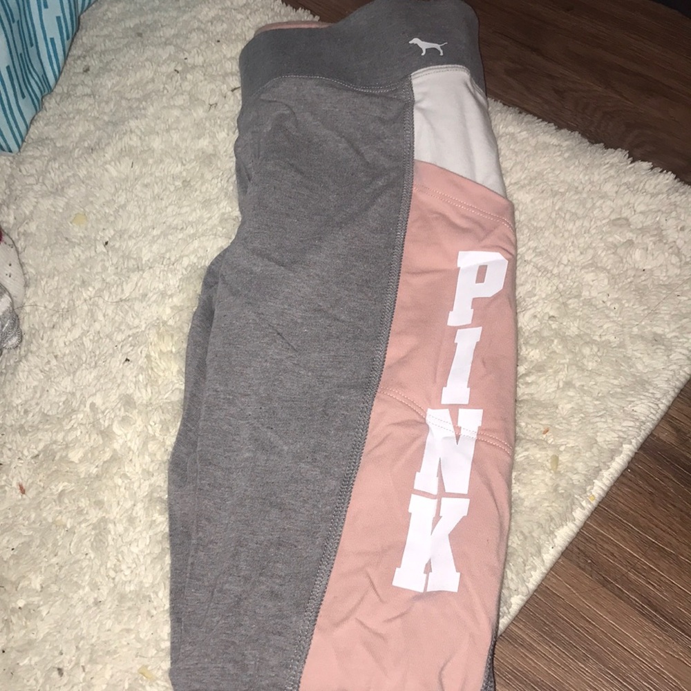 Pink legging with pockets